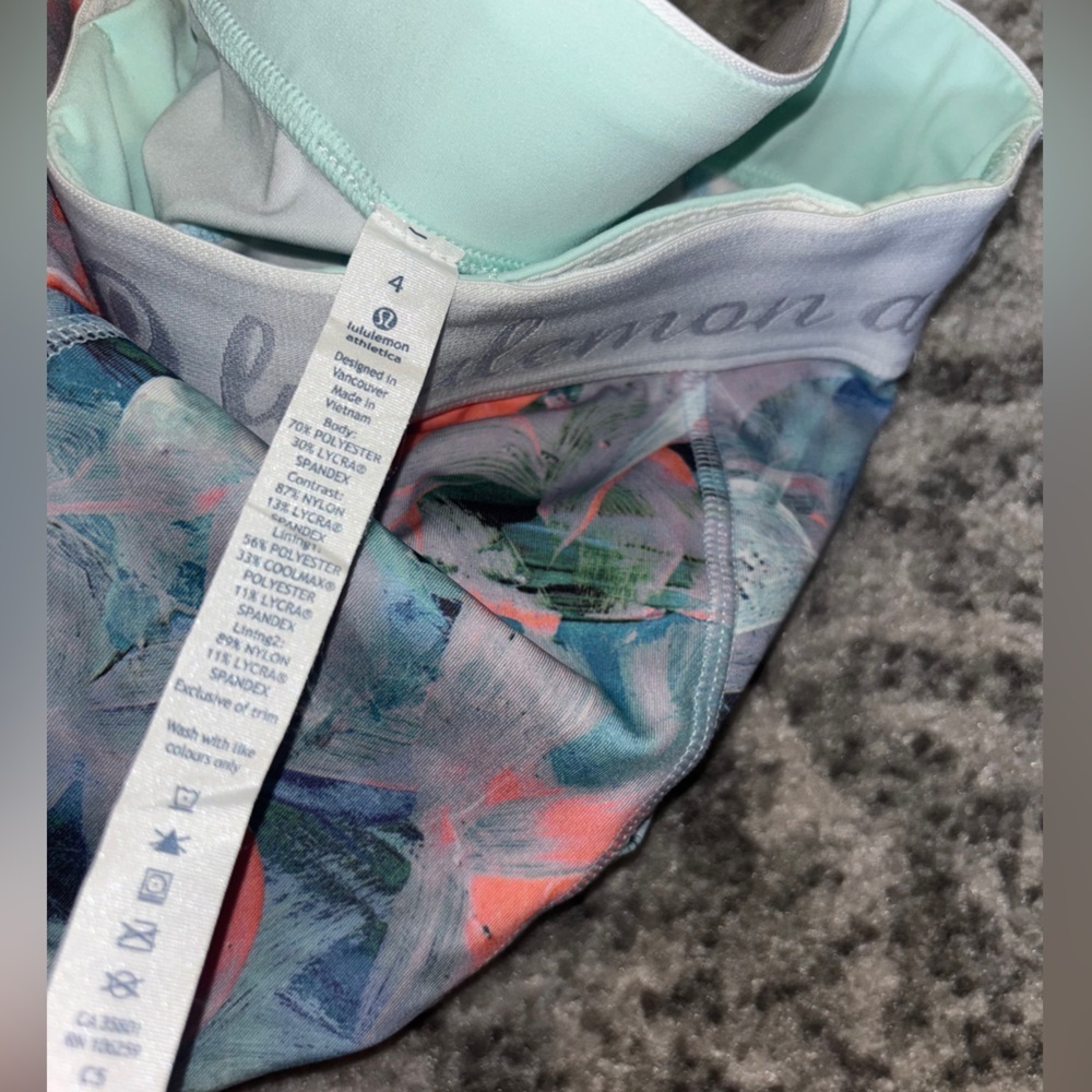 Lululemon RARE What The Sport Short Blushed Illusion Multi Size: 4 - Picture 4 of 5